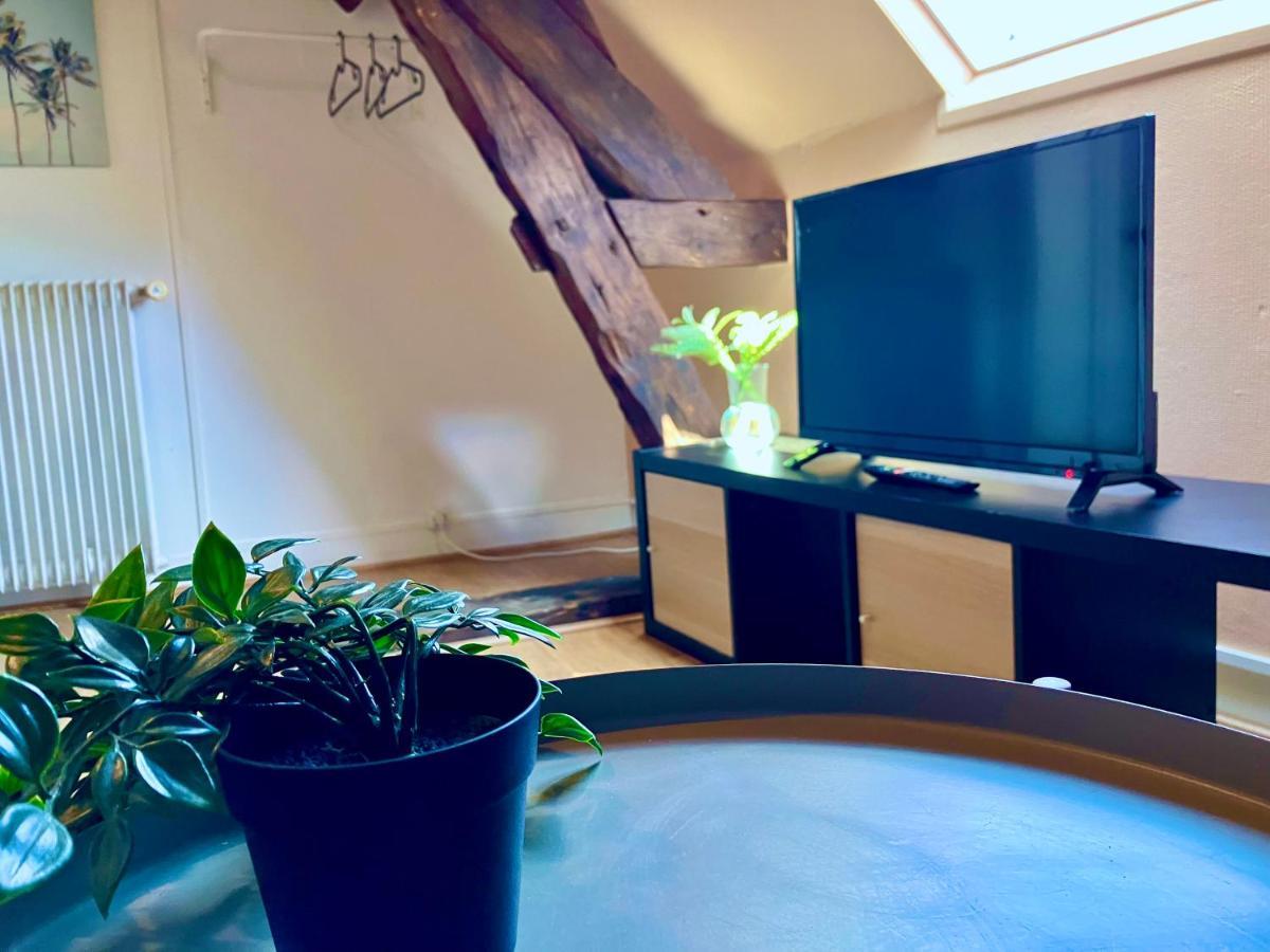 F3 La Plage - Gare - Netflix - Wifi - Parking Evreux Exterior photo